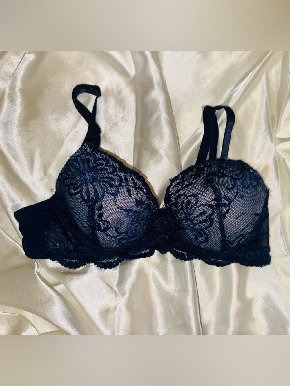 👑 Sexy Size 32B Sofra Navy Blue Lace Underwire Bra with Floral Embroidery